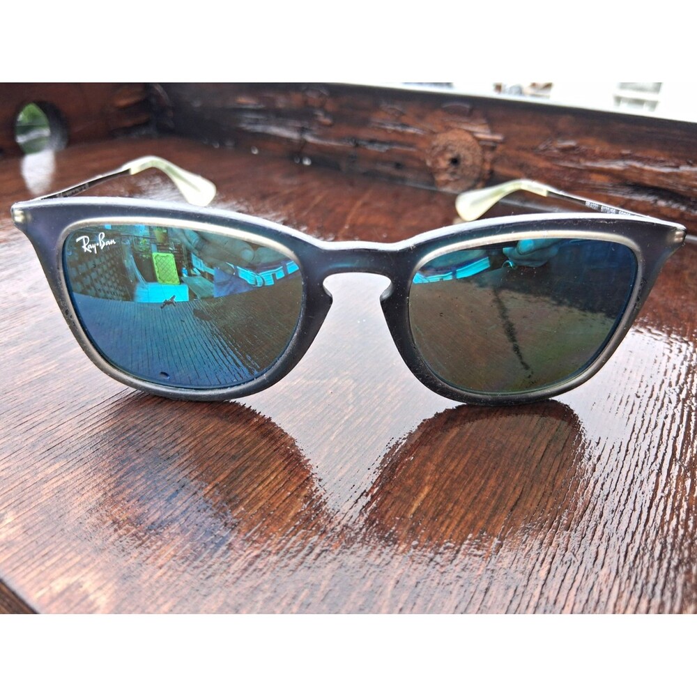 Ray-Ban Womenโs Rectangle Sunglasses For FRAME ONLY